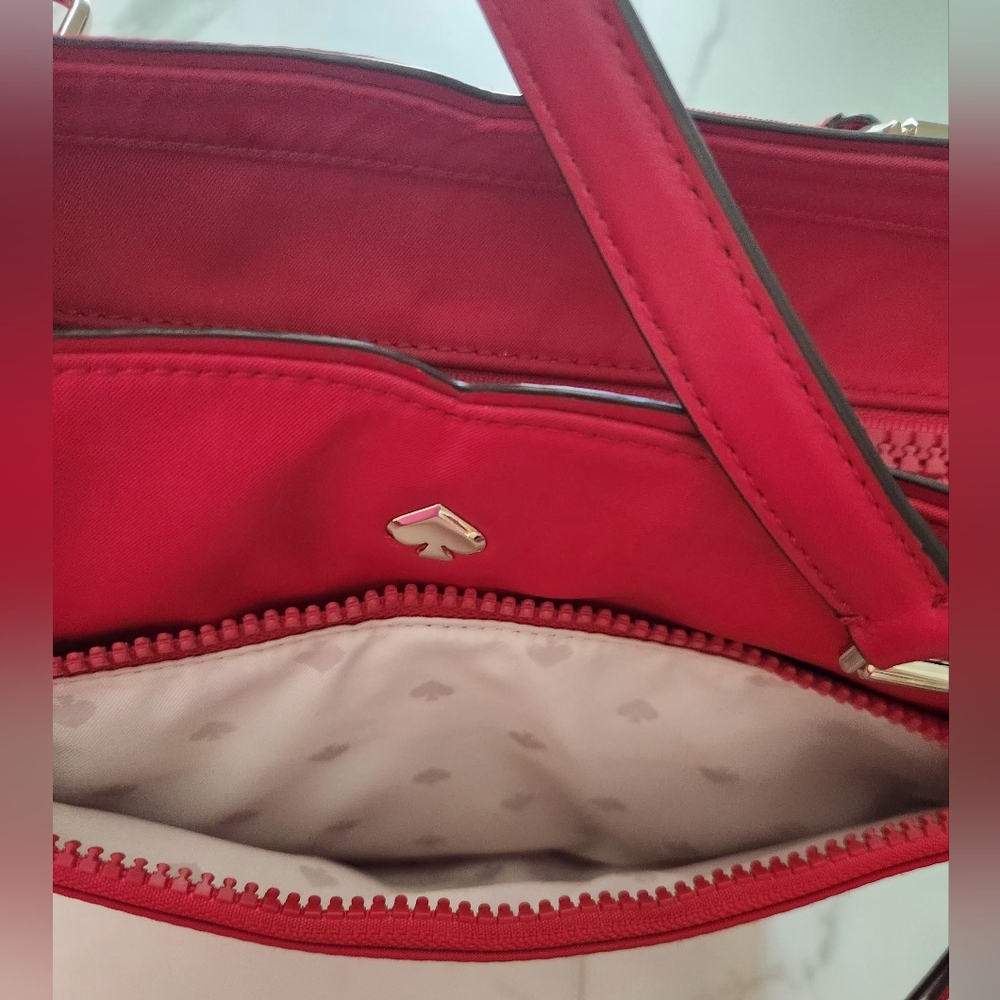 Stunning Red Kate Spade Convertible Crossbody Bag! - Picture 4 of 16